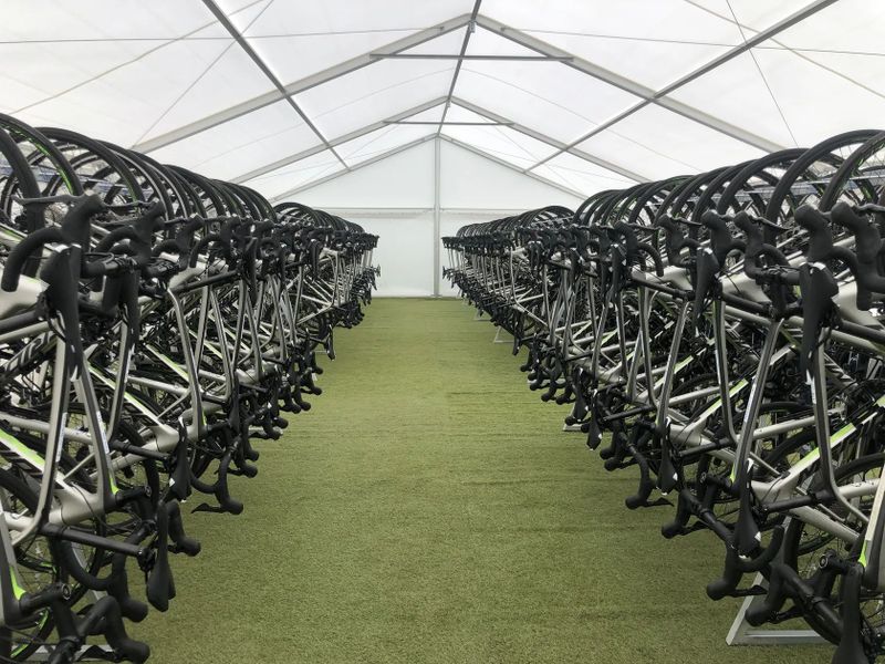 Hledáme mechanika do naší půjčovny na Mallorce v období březen až květen