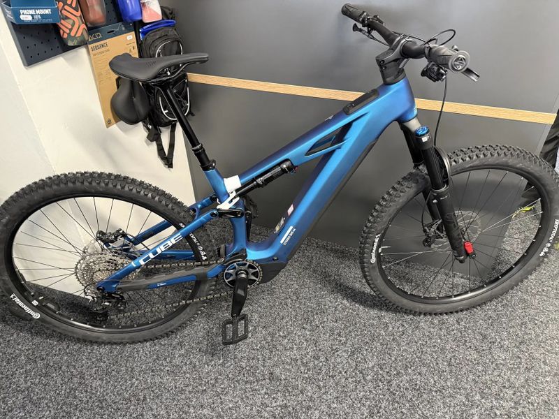 CUBE Stereo Hybrid ONE44 HPC SLX 800 vel. L a XL 2026 NOVÉ