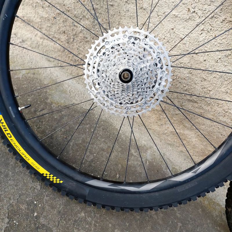 Zapletená kola 29" 110,148 