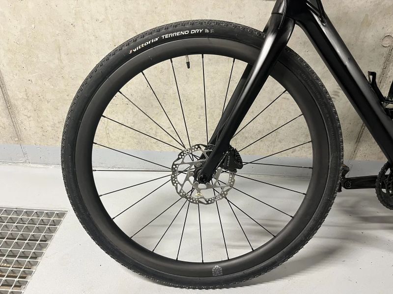 Prodám Gravel Awson Selva