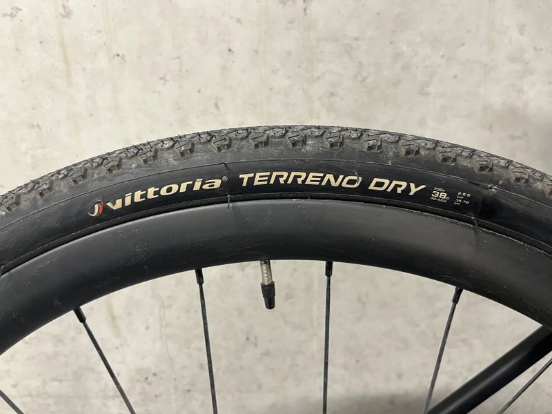 Prodám Gravel Awson Selva