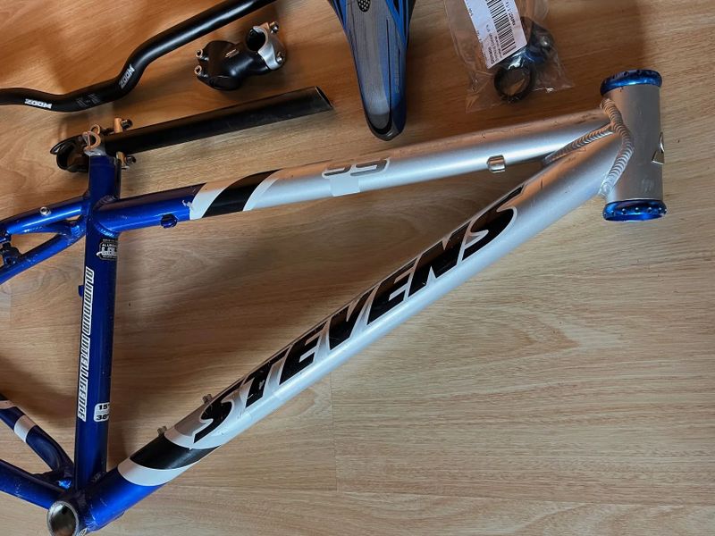 Rám Stevens + komponenty - pro 26 palců, základ na dětské kolo