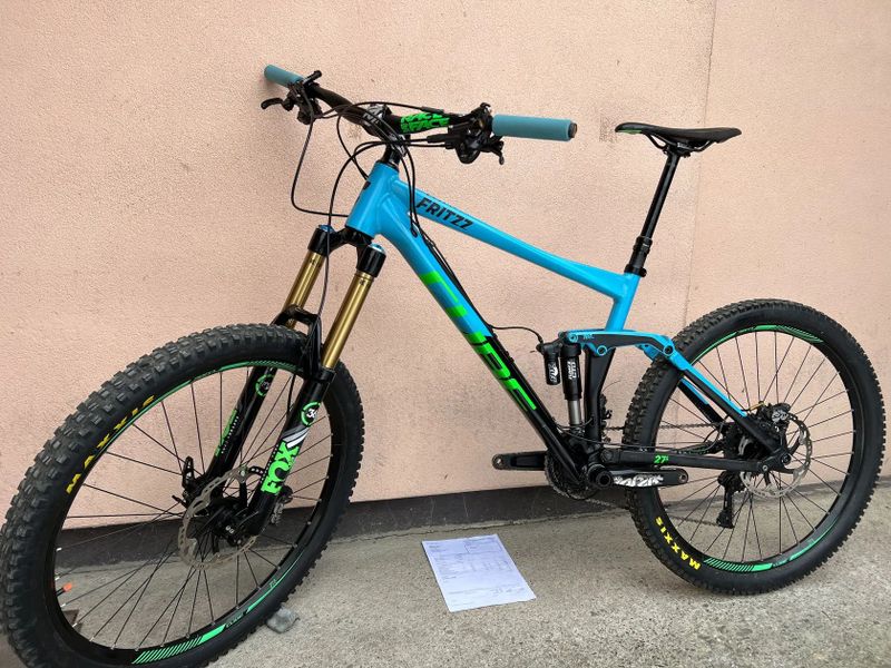 Enduro Cube Frizz 180 HPA SL - Fox 36 Kashima, brzdy Shimano Saint!