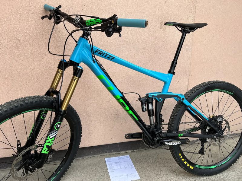 Enduro Cube Frizz 180 HPA SL - Fox 36 Kashima, brzdy Shimano Saint!