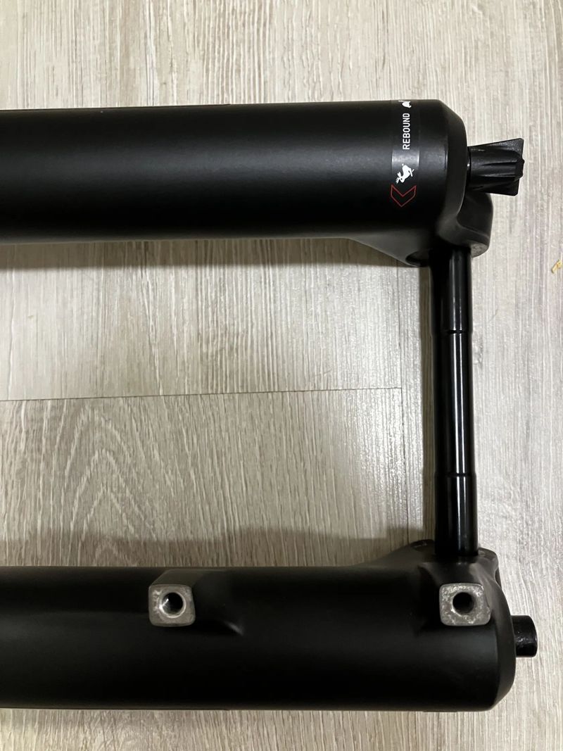 Vidlice Rockshox 35 Gold RL 29” 140 mm - TOP STAV, TOP CENA