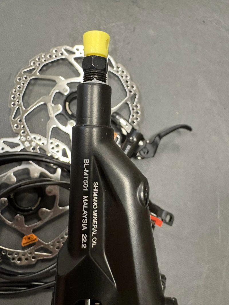 Shimano BR-MT520 4 píst