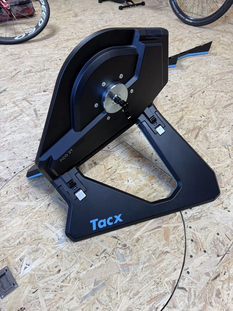 Garmin Tacx Neo 2T promotional bundle