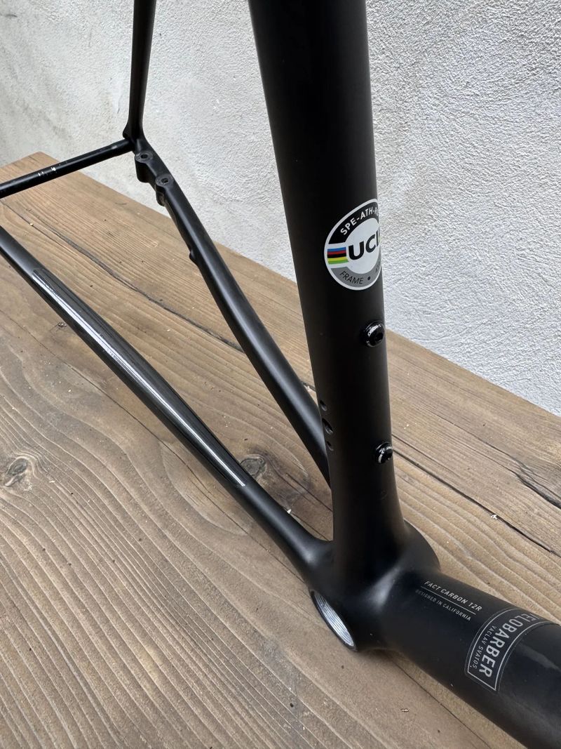 S-Works Aethos (ramova sada, vel. 54)