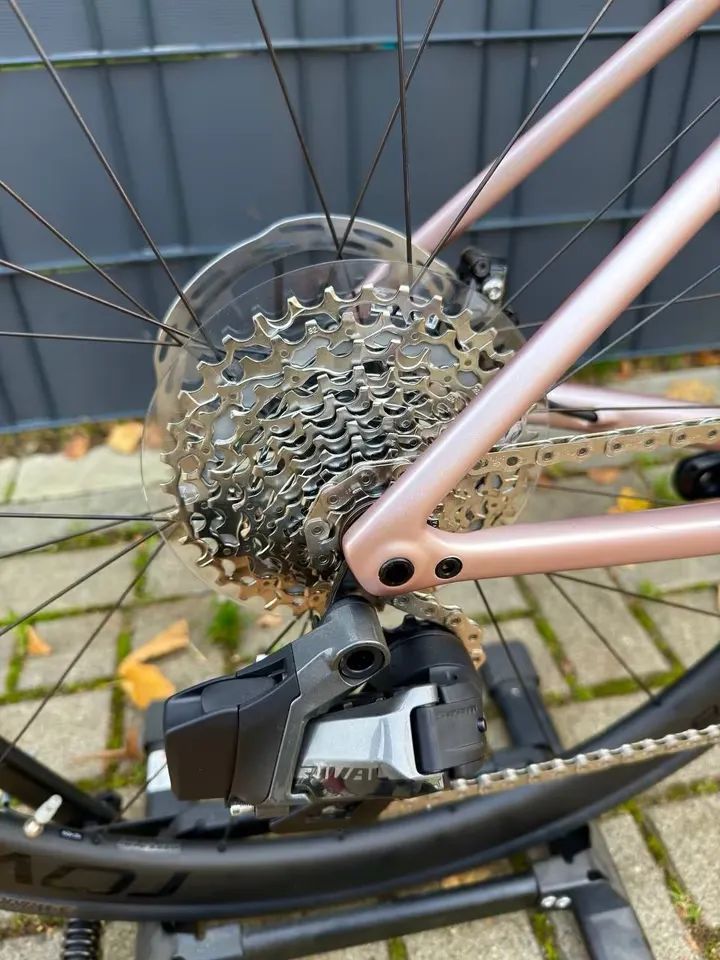 Specialized Tarmac SL8 Expert - 2x12 Sram Rival AXS Powermeter