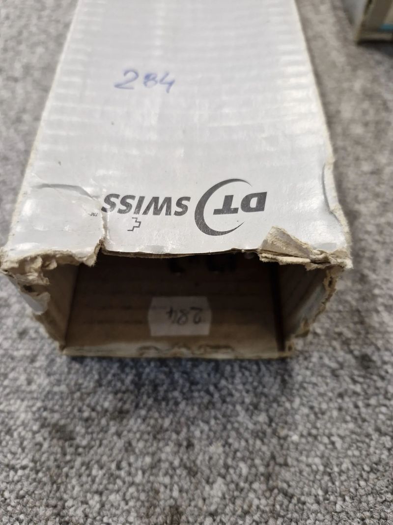 DT Swiss dráty stainless nerez 2,0 mm délka 252/255/264/282/284/290/292