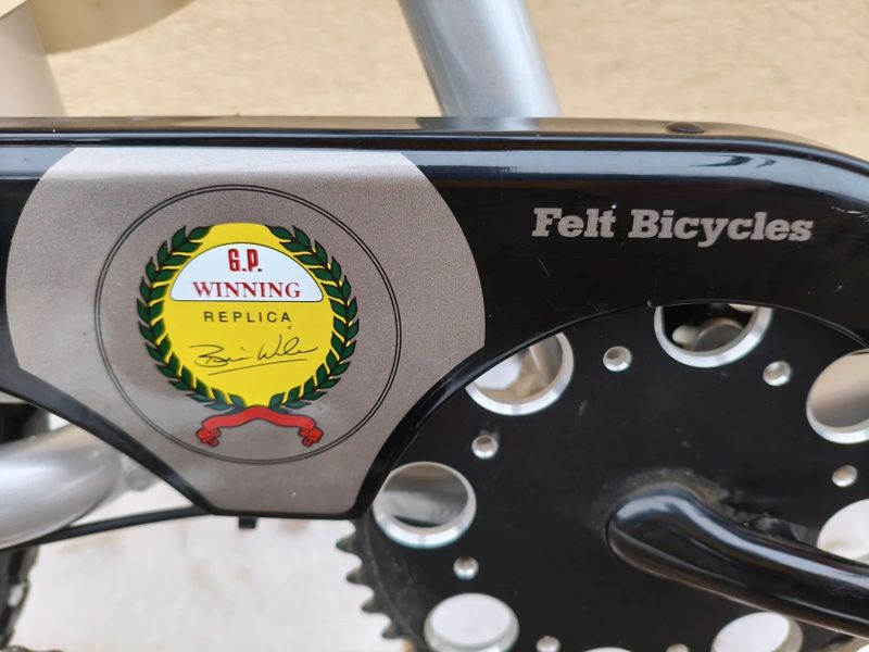 Felt Vintage Iron 400 cross