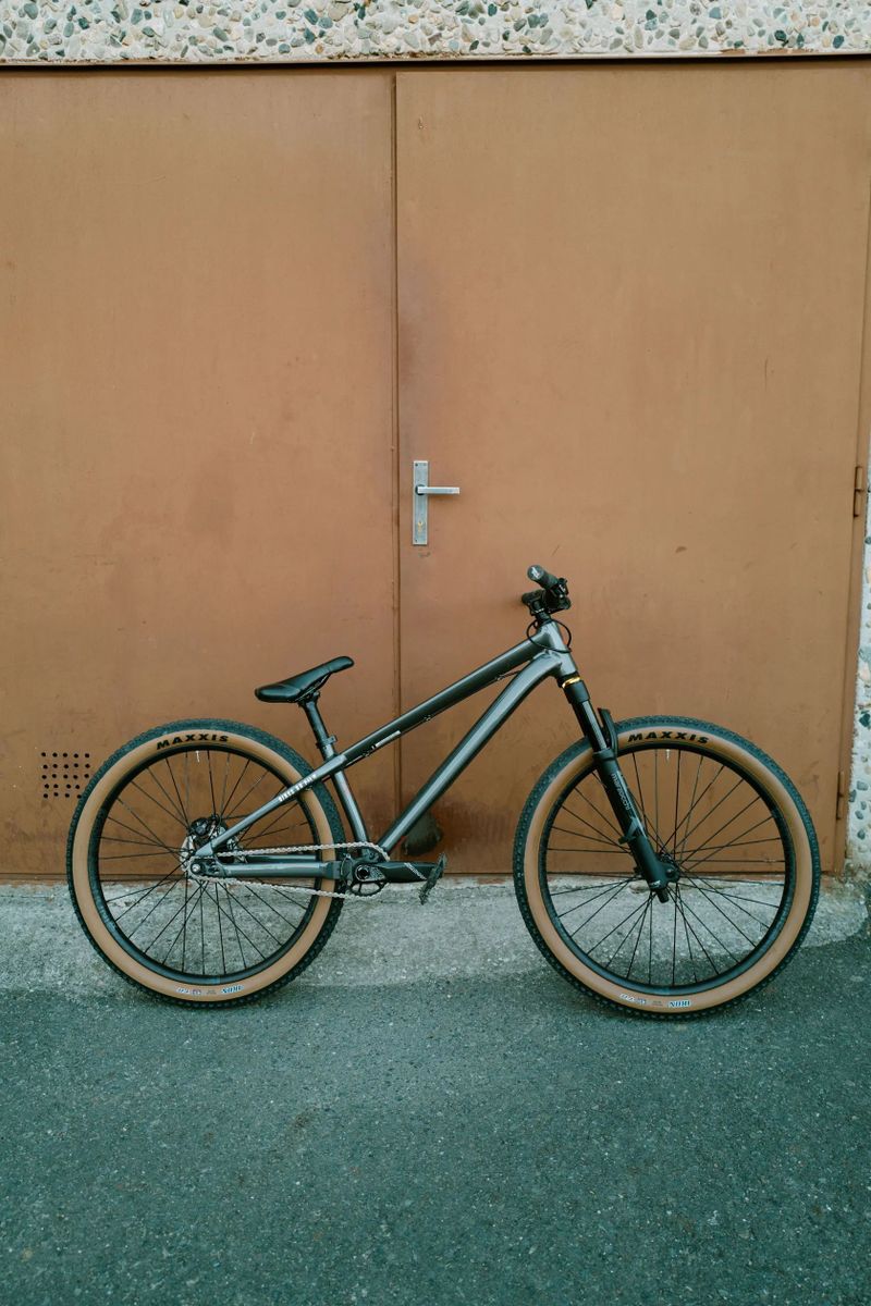 Specialized P.3 / Industry Nine