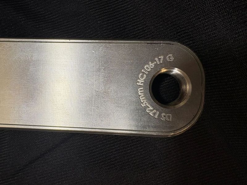 kliky Hope 172,5 mm (převodník 38) + středové složení 