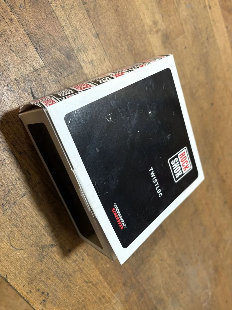 RockShox TwistLoc Sprint otočné zamykání vidlice a tlumiče/gripy pravé - OEM