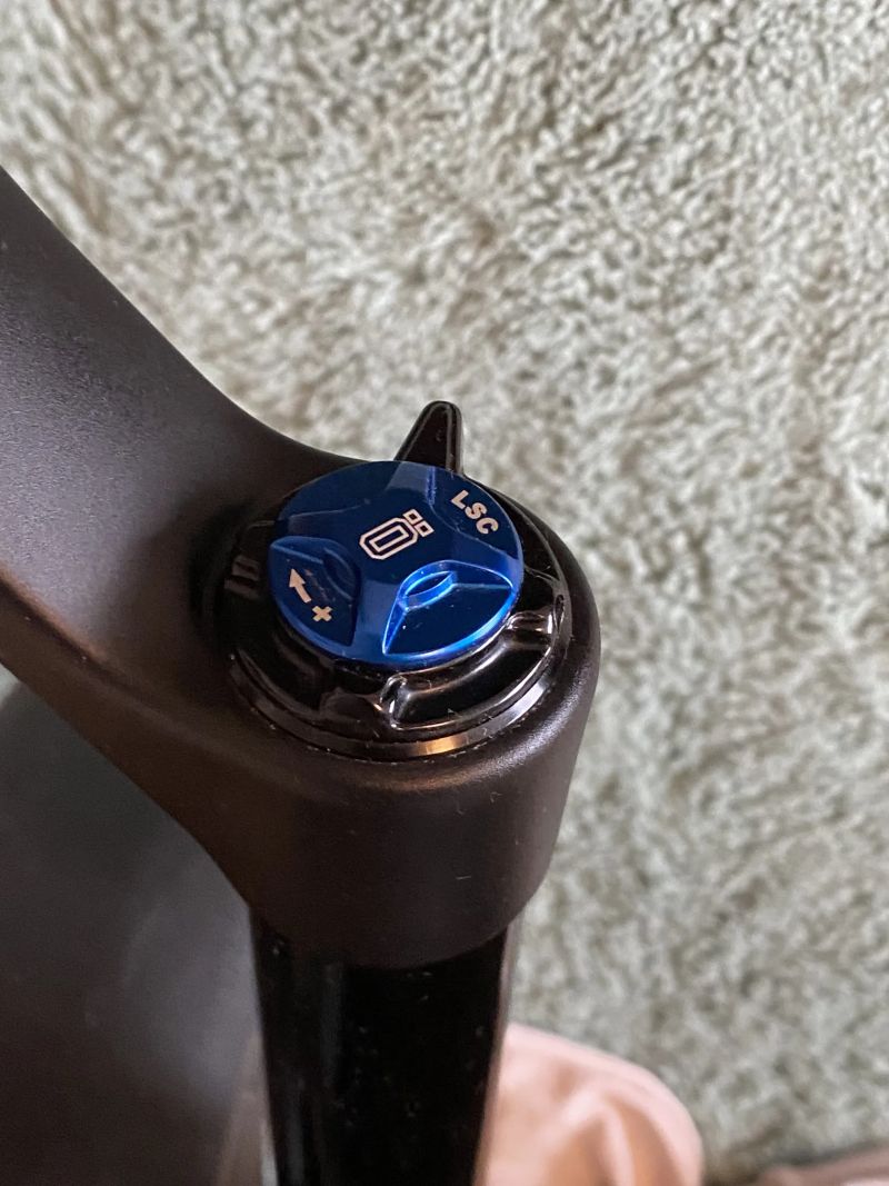 Prodám nebo VYMĚNÍM vidlici ÖHLINS 36 m.2 170mm (přidám patronu která udělá zdvih 150mm)