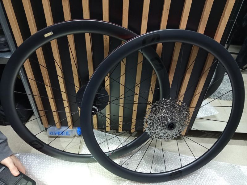 Top zapletená kola 40 mm Vision