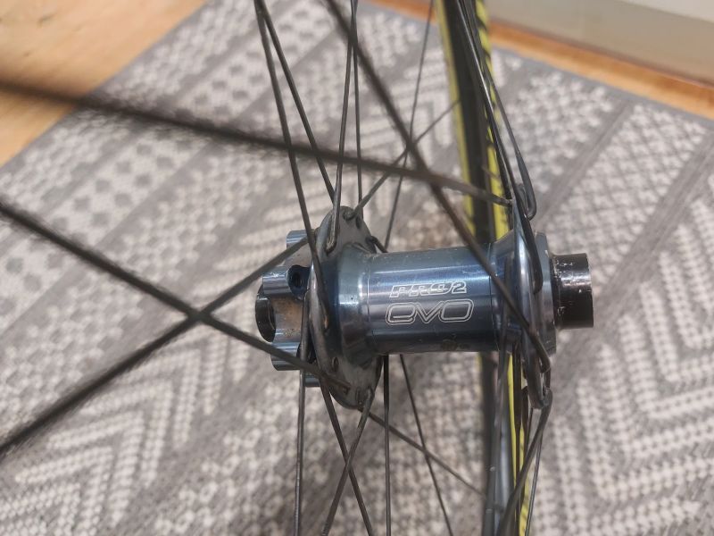 26" enduro karbonová kola light-bicycle na nábojích Hope Evo Pro 2