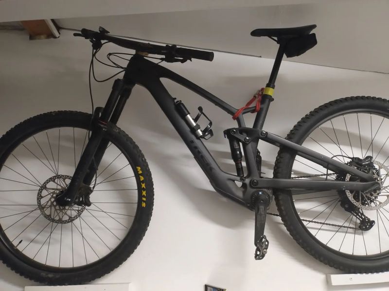 Trek Trek Fuel EXe 9.5