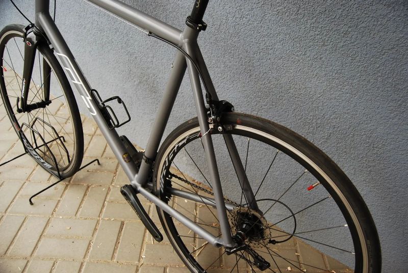 Silniční kolo RB 61CM