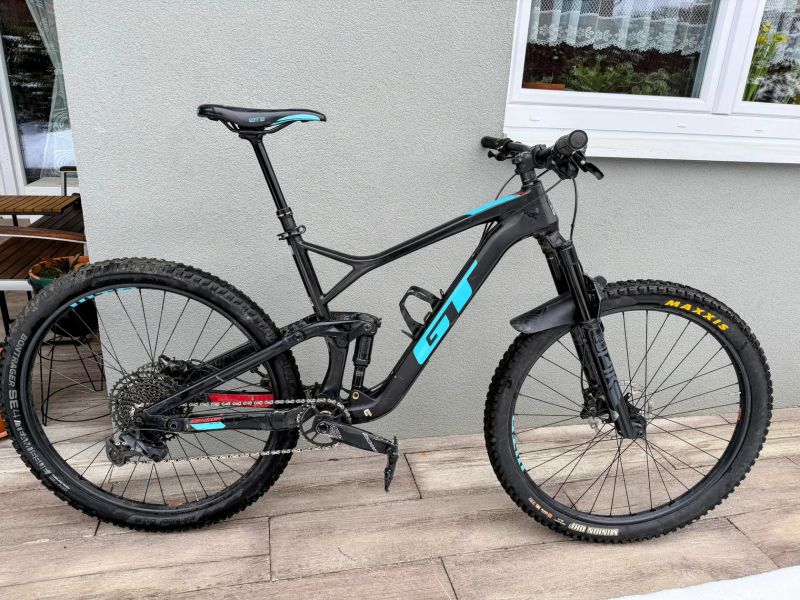 GT Sensor Carbon Elite