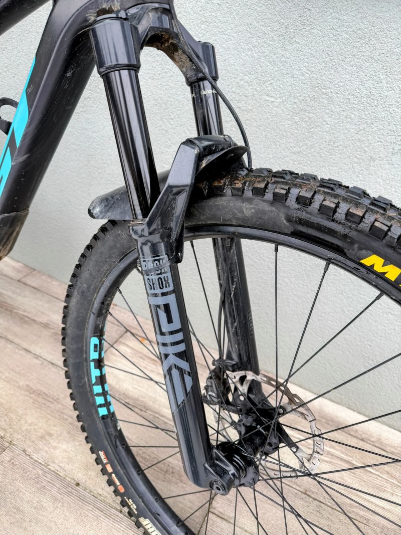 GT Sensor Carbon Elite