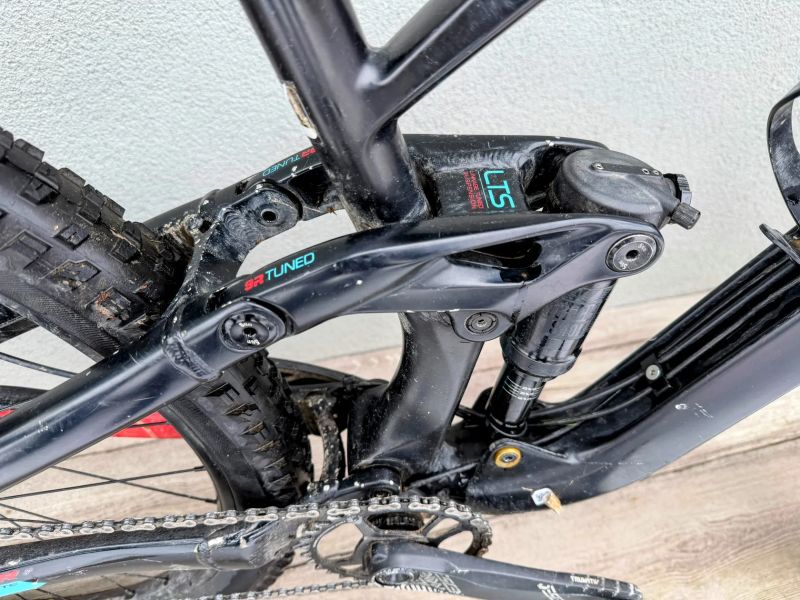 GT Sensor Carbon Elite