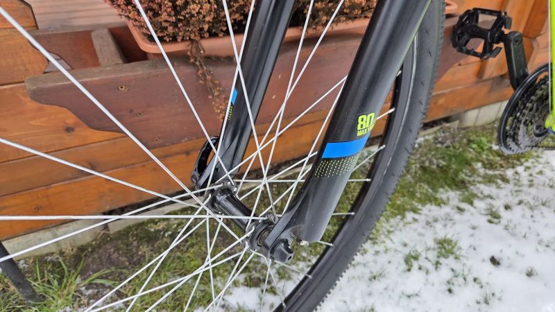 Horské kolo Rockrider ST100 27,5" rám S 154-166cm minimálně použité.