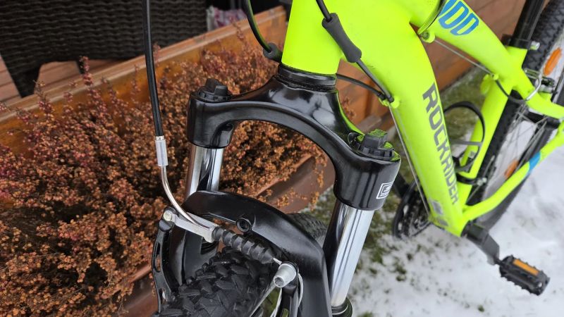 Horské kolo Rockrider ST100 27,5" rám S 154-166cm minimálně použité.