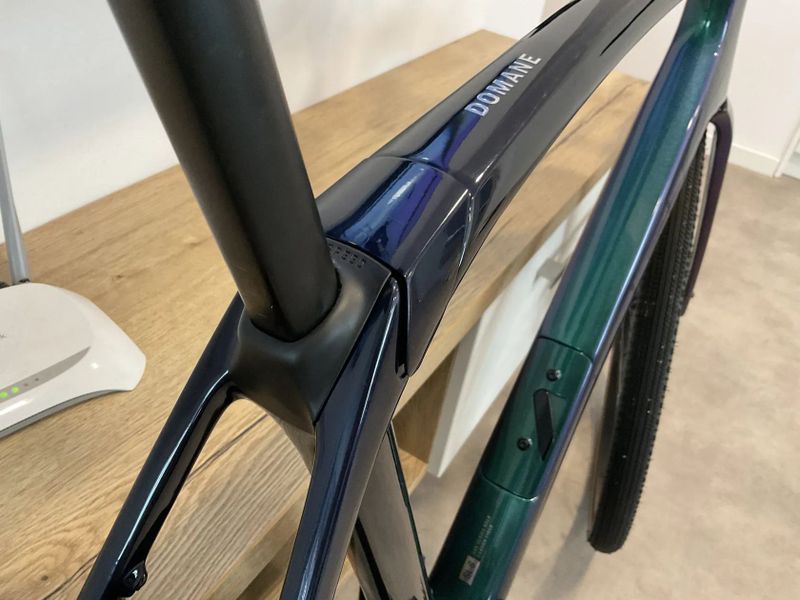 Trek DOMANE SL6 gen4,SRAM Rival etap AXS vel.58