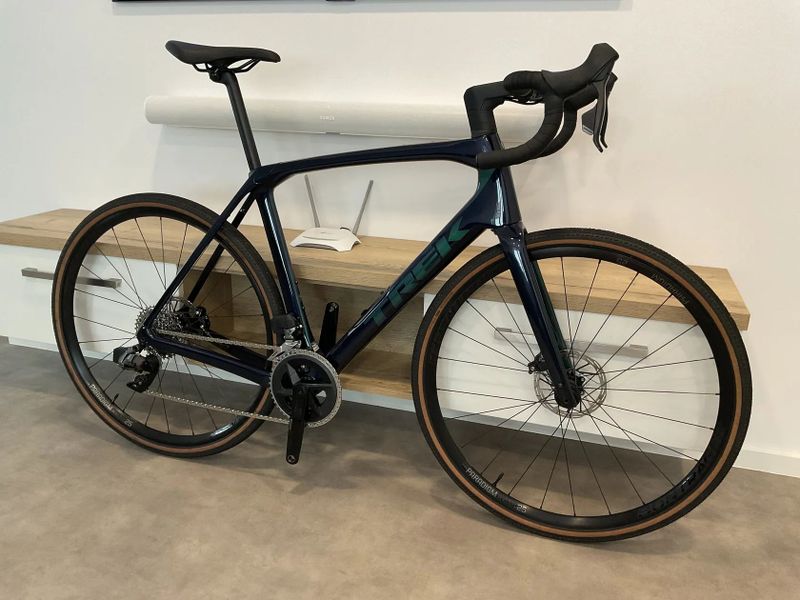 Trek DOMANE SL6 gen4,SRAM Rival etap AXS vel.58