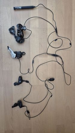 Řazení 2x11 di2 Shimano XT