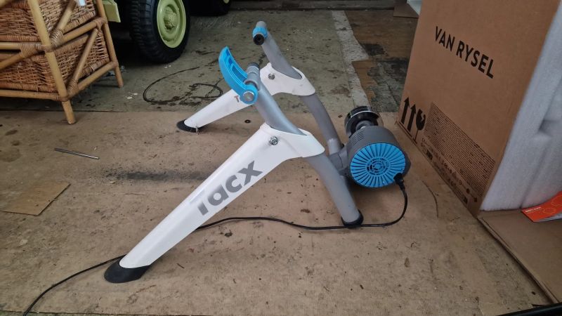 tacx flow smart t2240