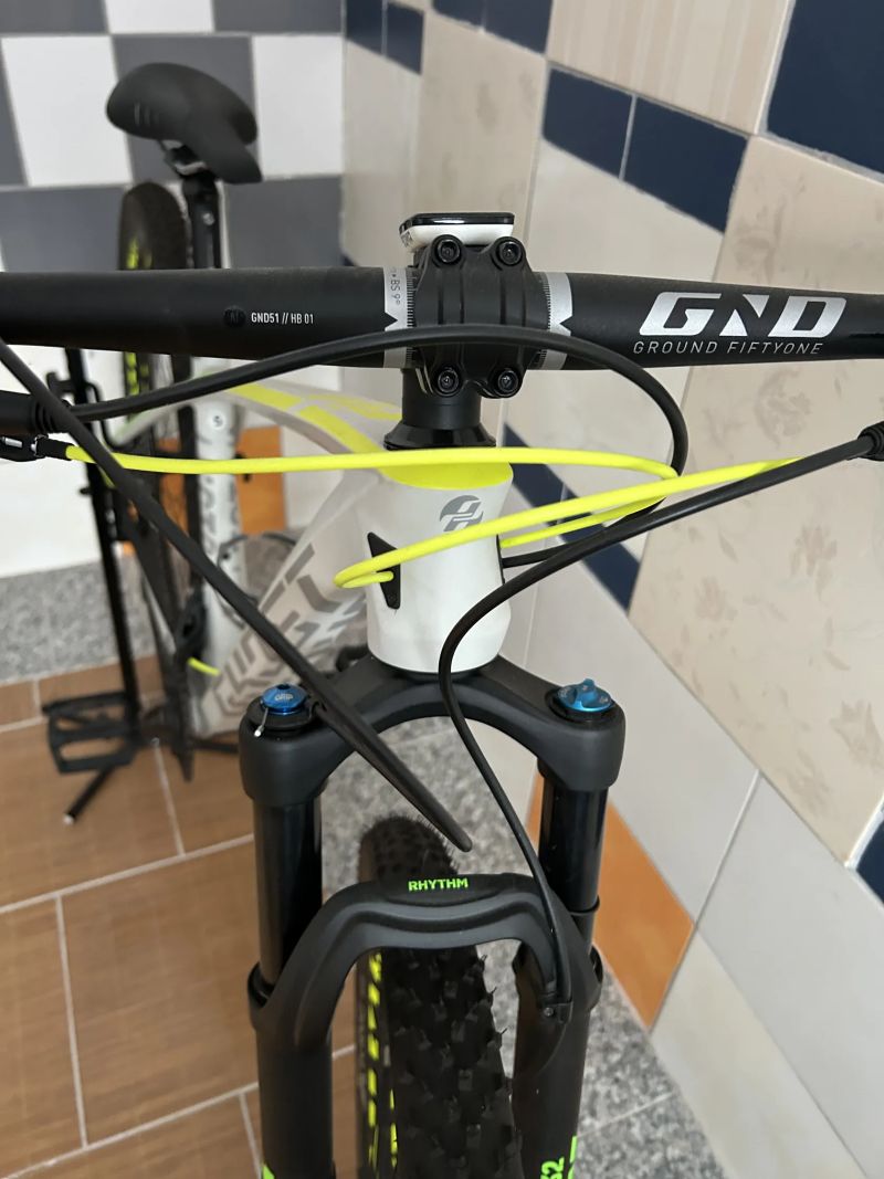 Ghost Lector 3,9 LC grey/yellow green, velikost S - TOP STAV