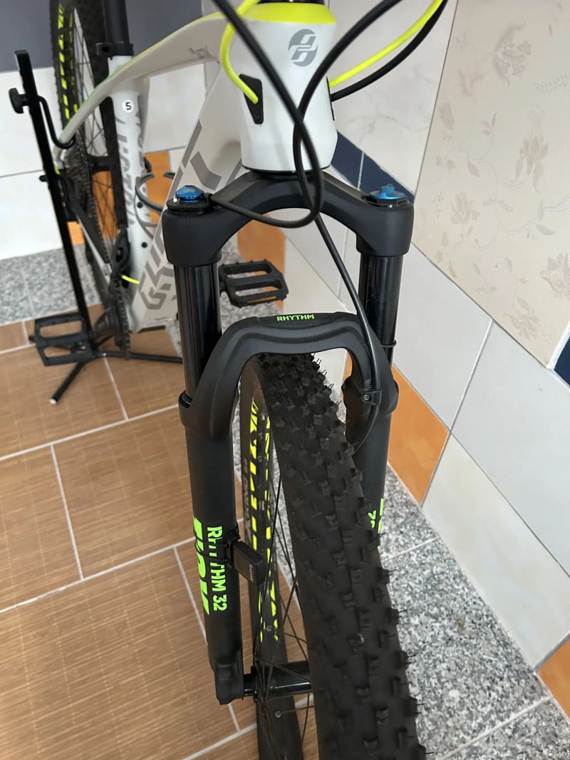 Ghost Lector 3,9 LC grey/yellow green, velikost S - TOP STAV