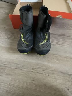 Specialized road zimni tretry