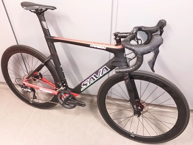 Sava Colorado, vel. 54 (na foto pro výšku jezdce 180)