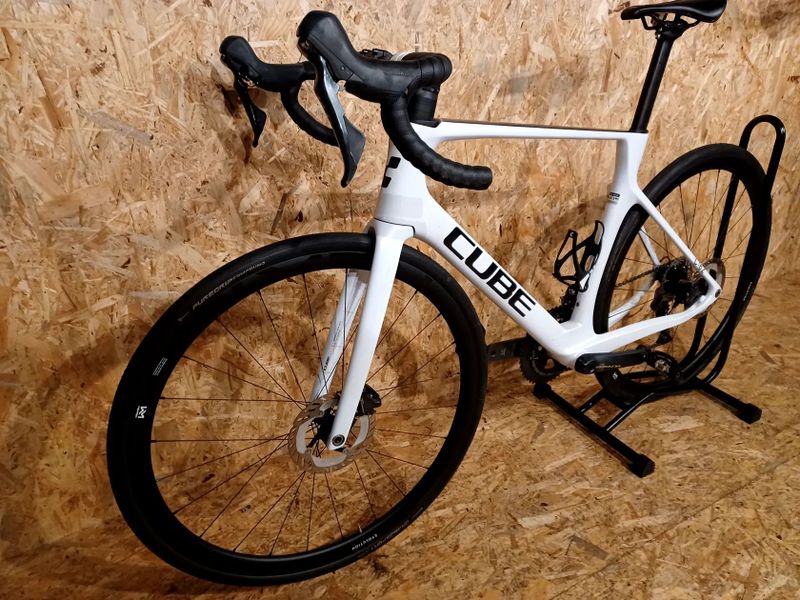 Cube Agree C:62, velikost 56 