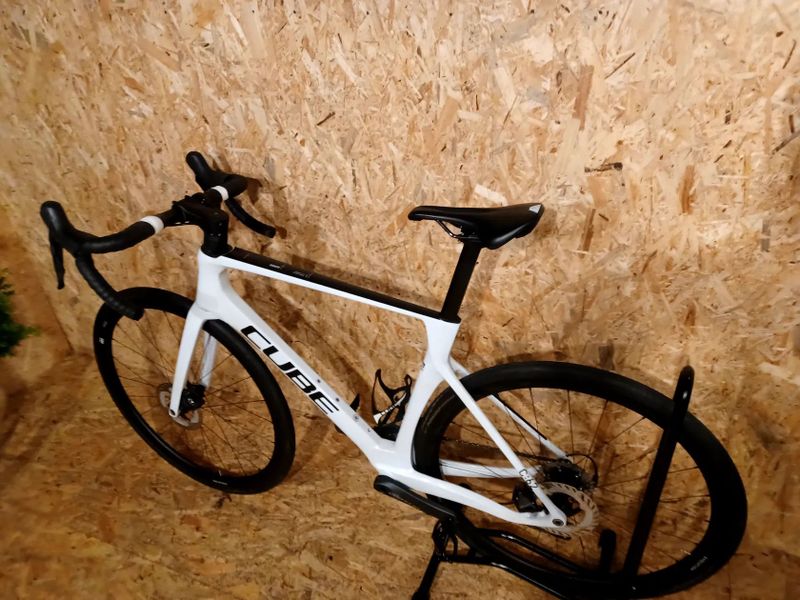 Cube Agree C:62, velikost 56 