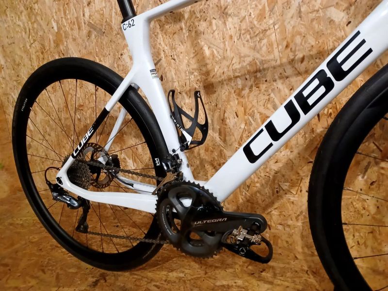 Cube Agree C:62, velikost 56 