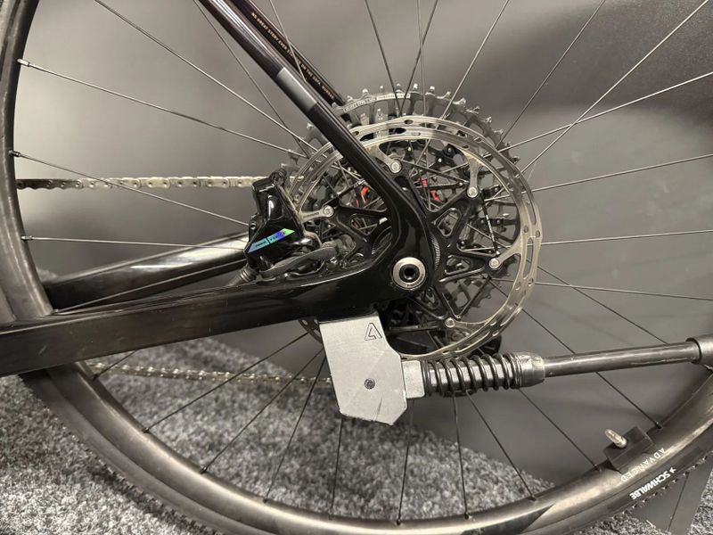 CUBE NUROAD HYBRID C:62 SLT 400X GRAVEL KARBON 709km 2025 vel. XL