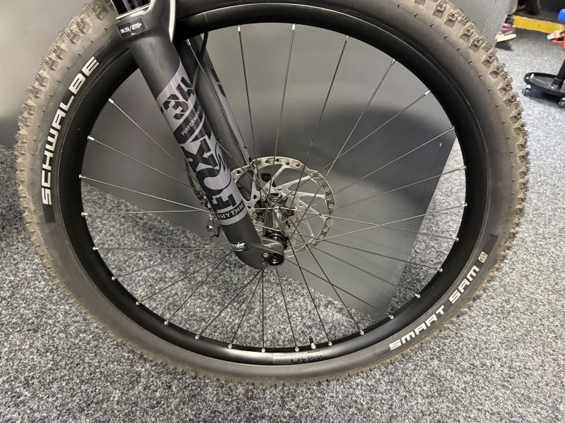 CUBE Stereo Hybrid 140HPC SLX 750 vel.M 2023 411KM KARBON