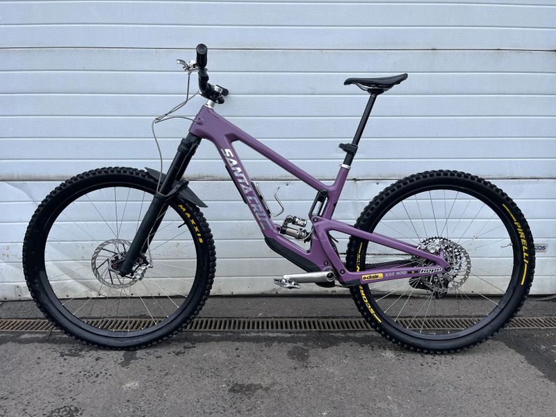 Santa Cruz Megatower C V2 + EXT Storia + příslušenství