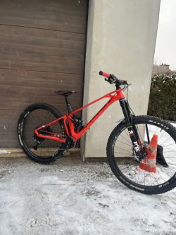 Mondraker Carbon foxy R