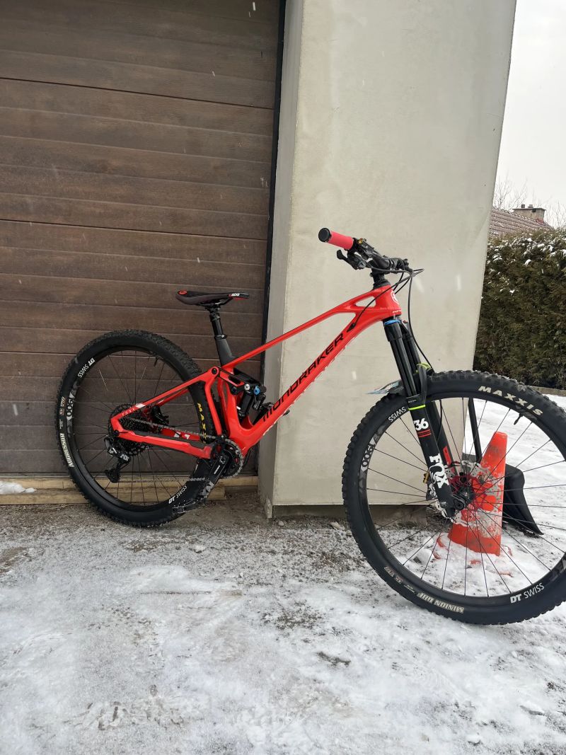 Mondraker Carbon foxy R