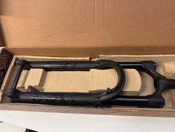  Fox Performance 36, 150mm, 29", Tyden jeta