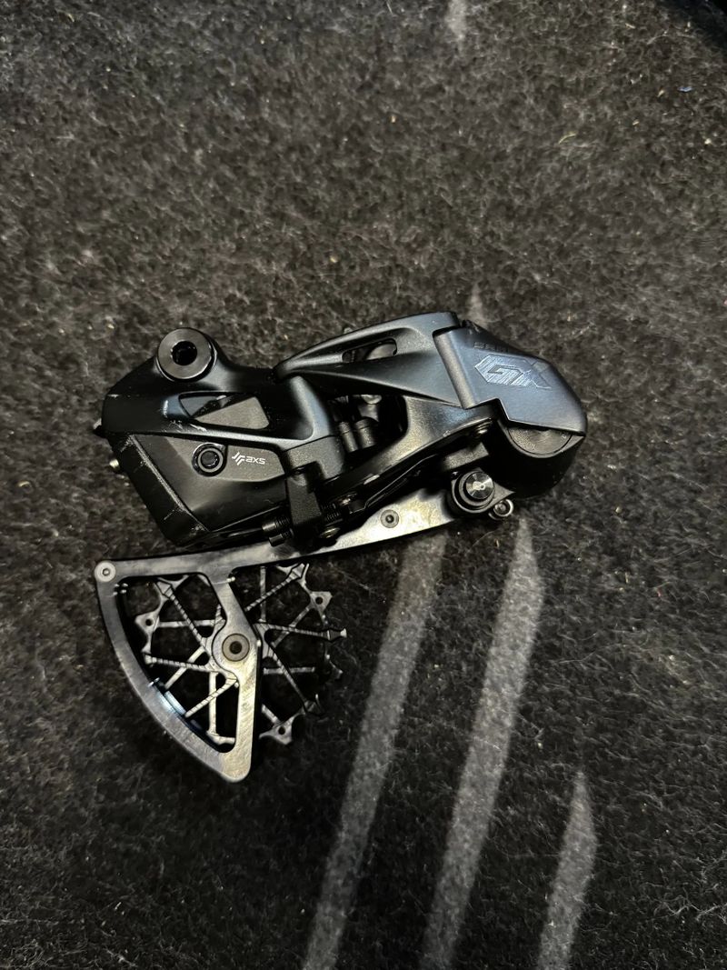 Přehazovačka Sram GX AXS + Garbaruk