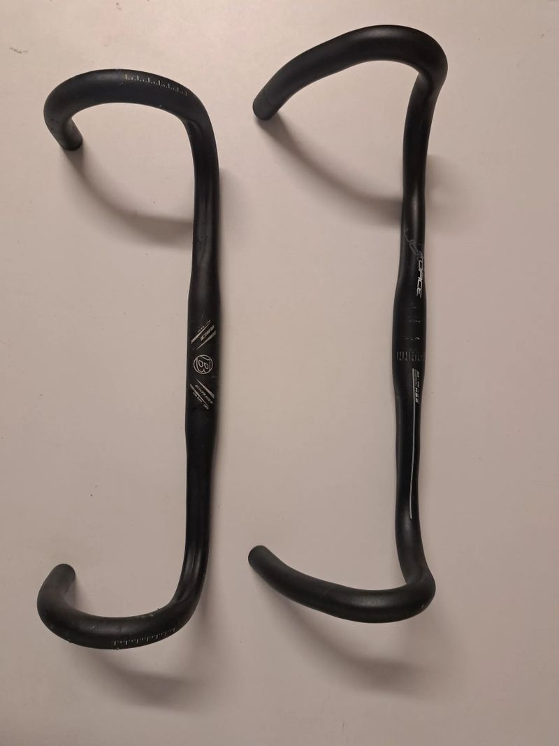 Silniční/gravel řídítka 44cm