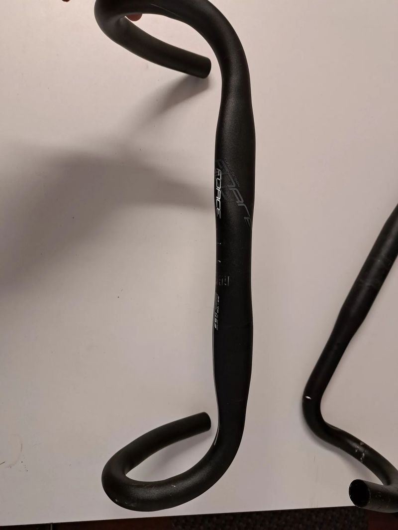 Silniční/gravel řídítka 44cm