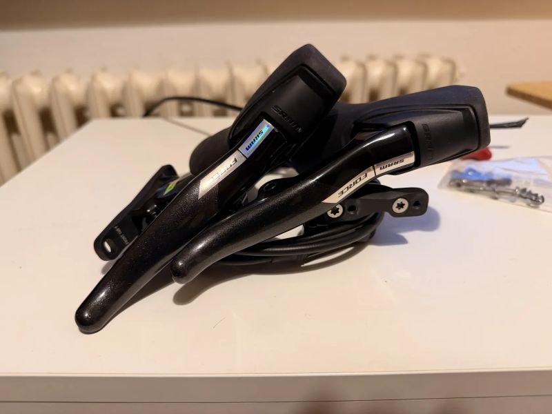 Sram Froce d2 AXS eTap paky + trmeny