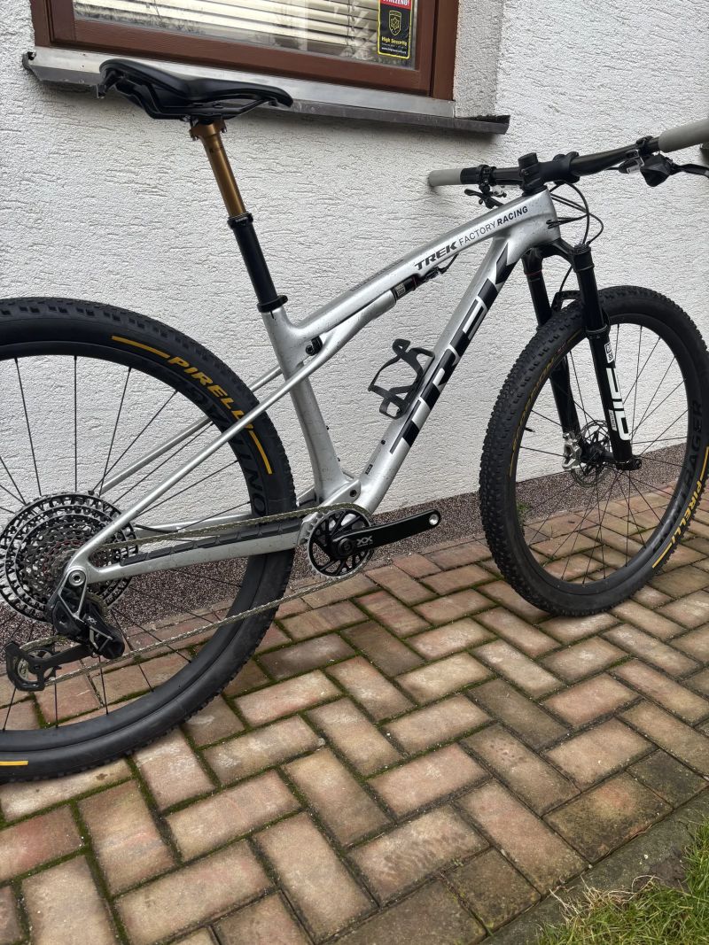 Trek Supercaliber 9.9 2024 + nove kliky s watmetrem